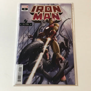 Iron Man (2020) 5 Marvel Vs Alien variant - Marvel Comics - Joels Comics